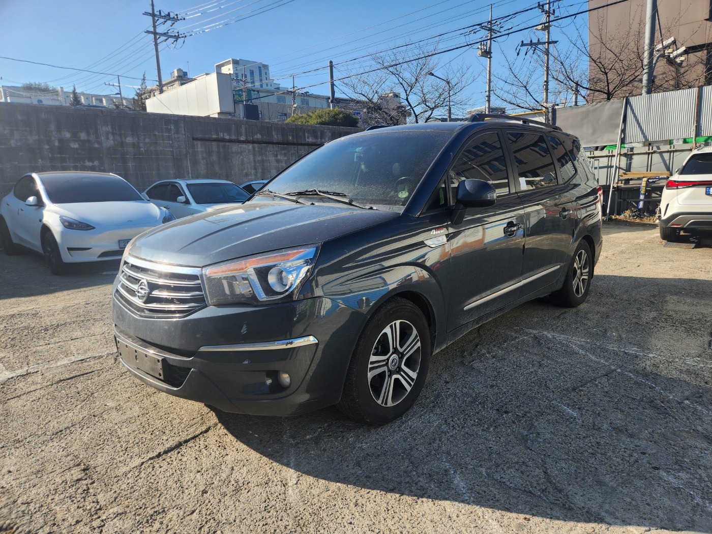 2014 KGM (Ssangyong) Korando Turismo