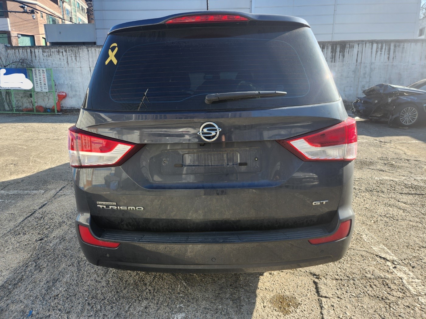 2014 KGM (Ssangyong) Korando Turismo