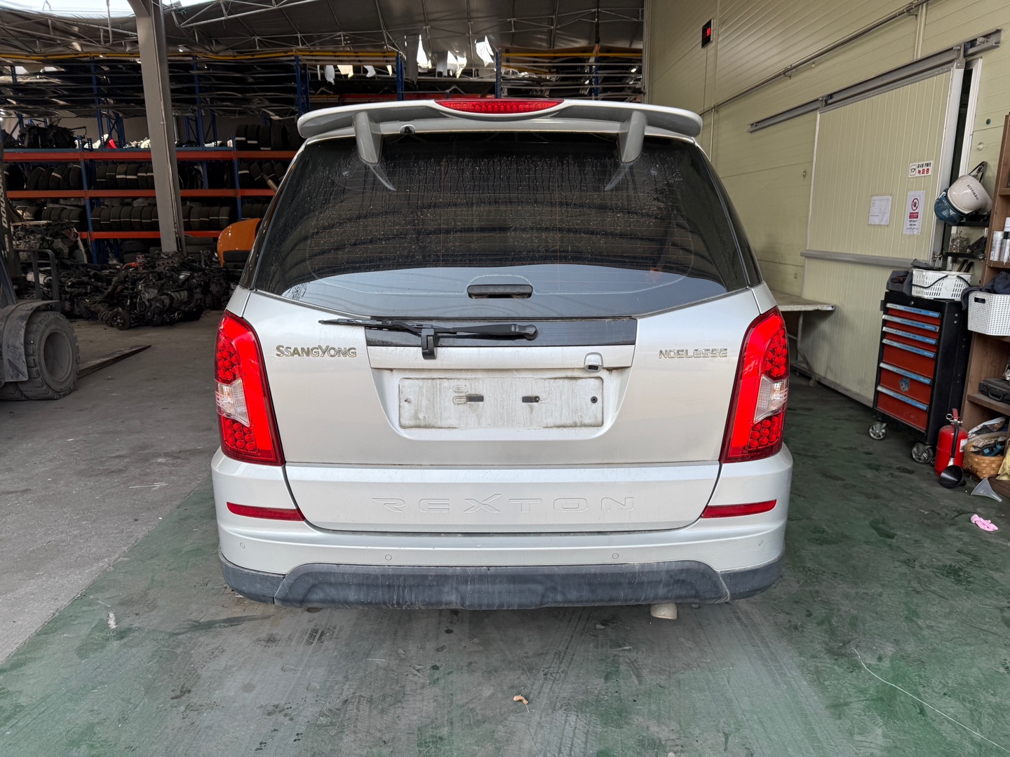 2012 KGM (Ssangyong) Rexton W