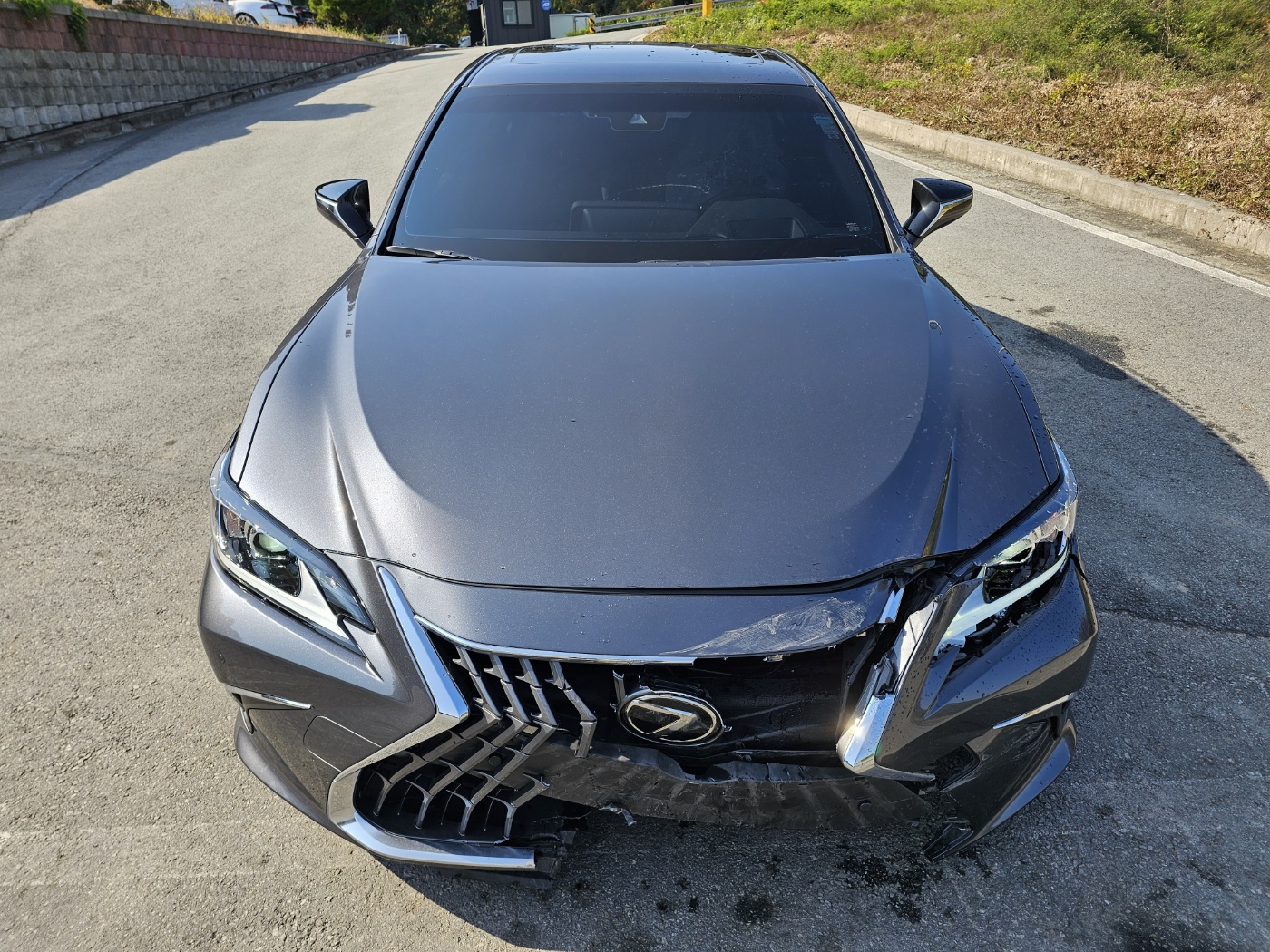 2025 Lexus ES300h 7th Gen