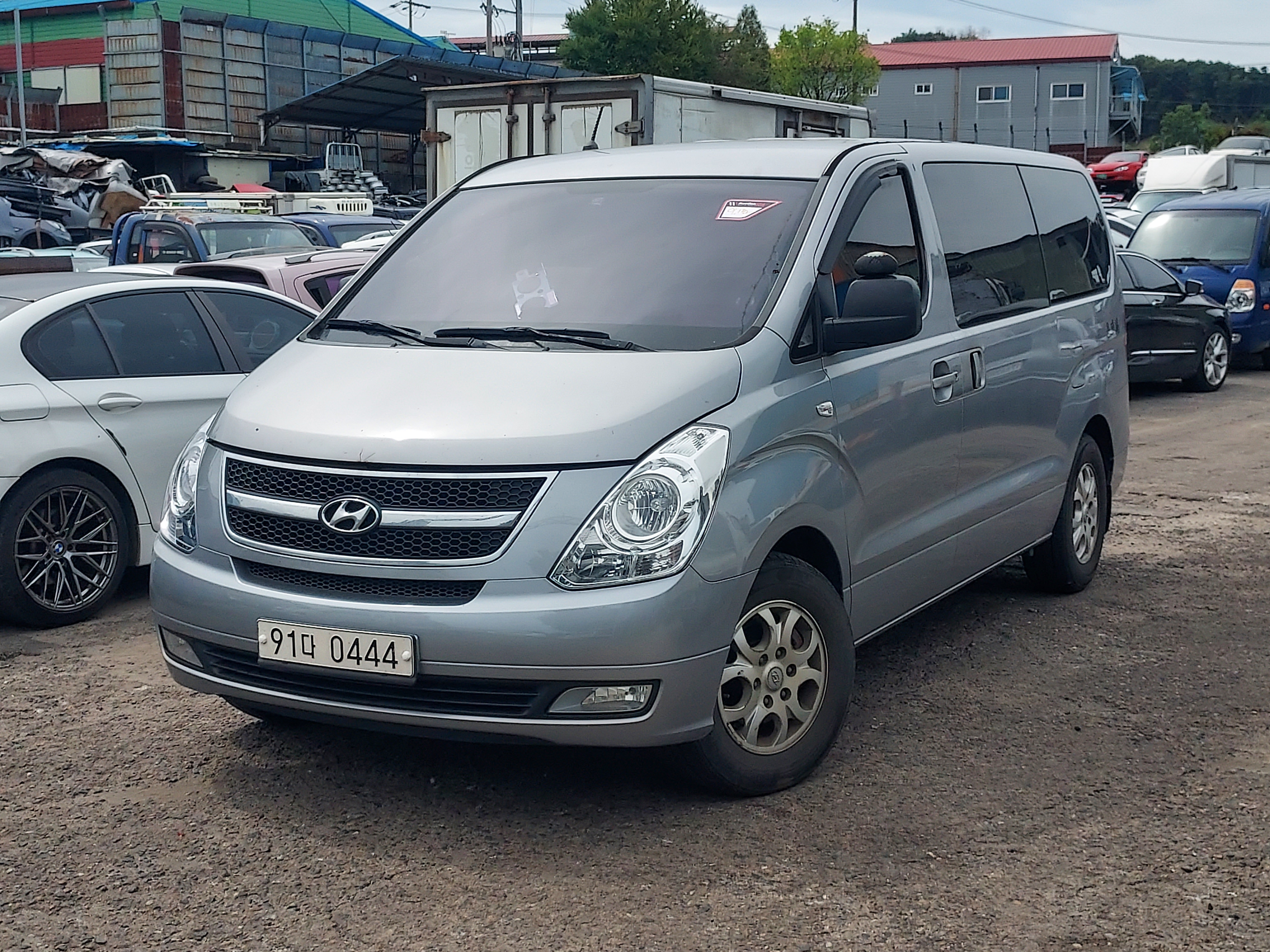 2015 Hyundai Grand Starex