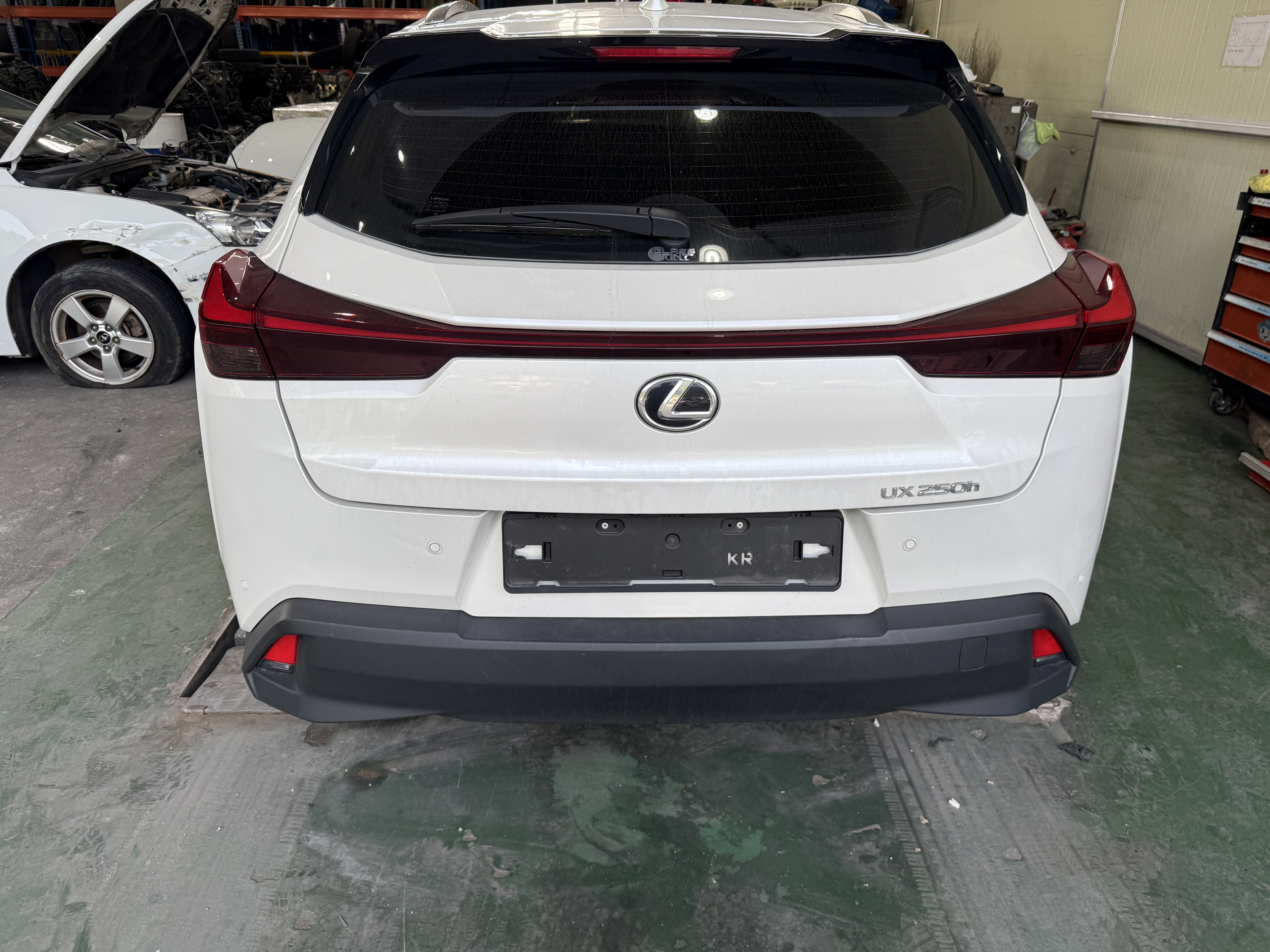 2024 Lexus UX250h