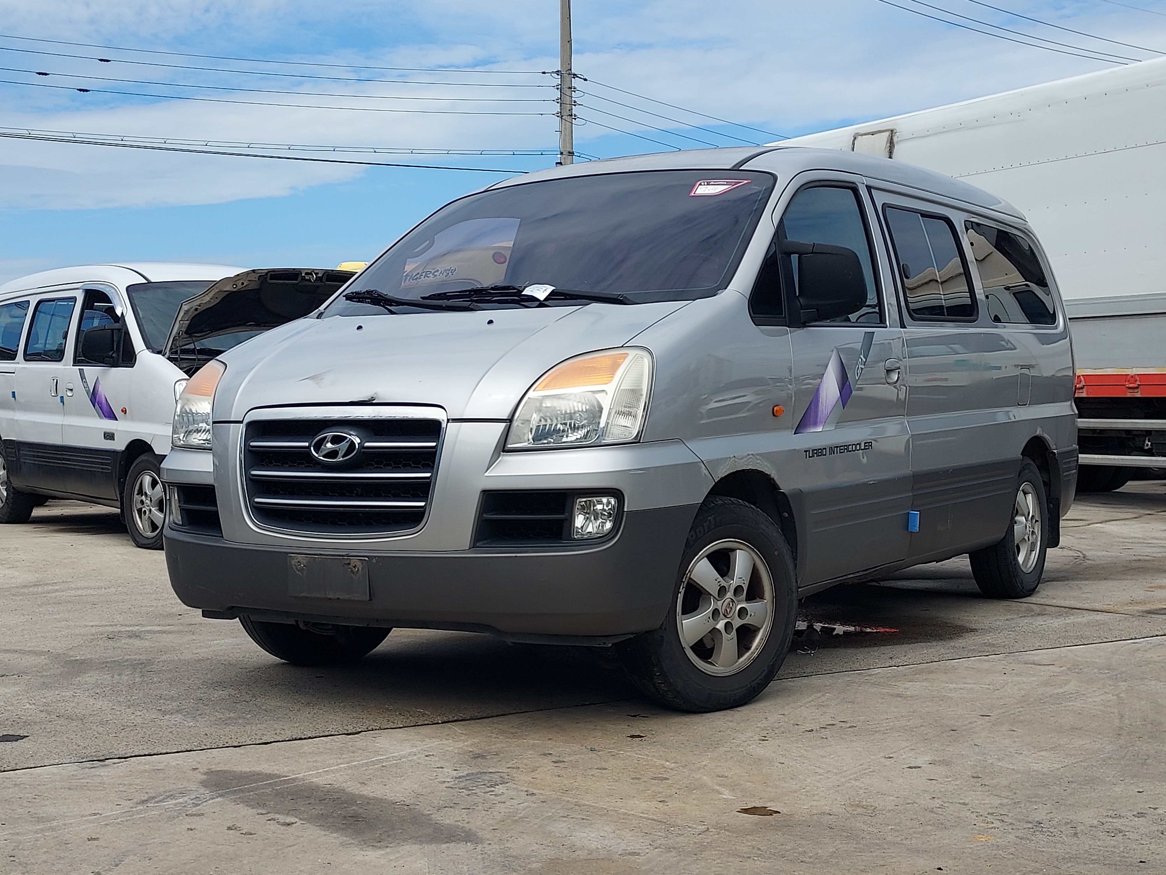 2006 Hyundai Starex