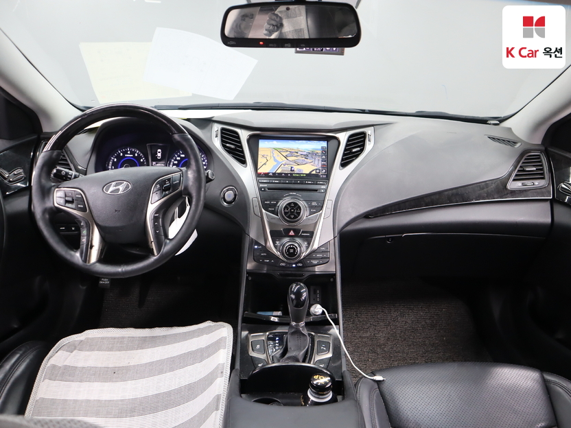 2013 Hyundai Grandeur HG