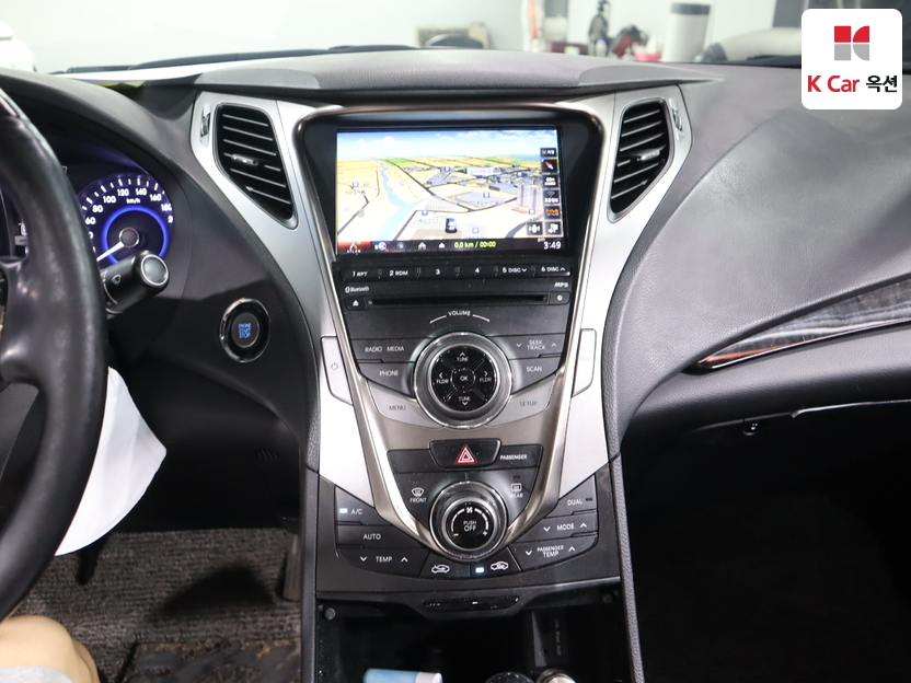 2013 Hyundai Grandeur HG