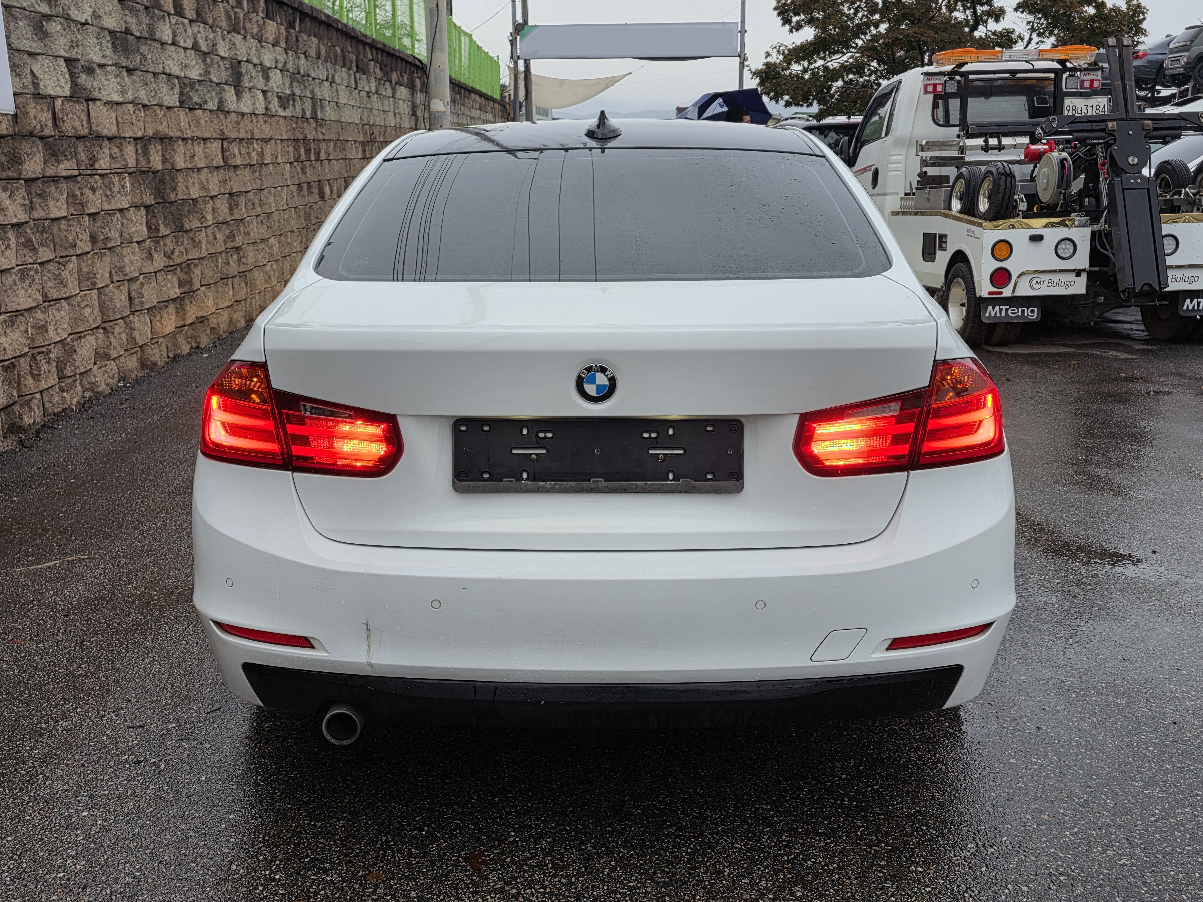 2014 BMW 3 Series (F30)