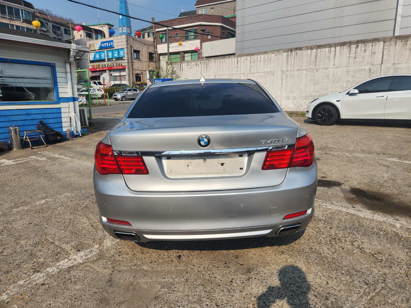 2011 BMW 7 Series (F01)