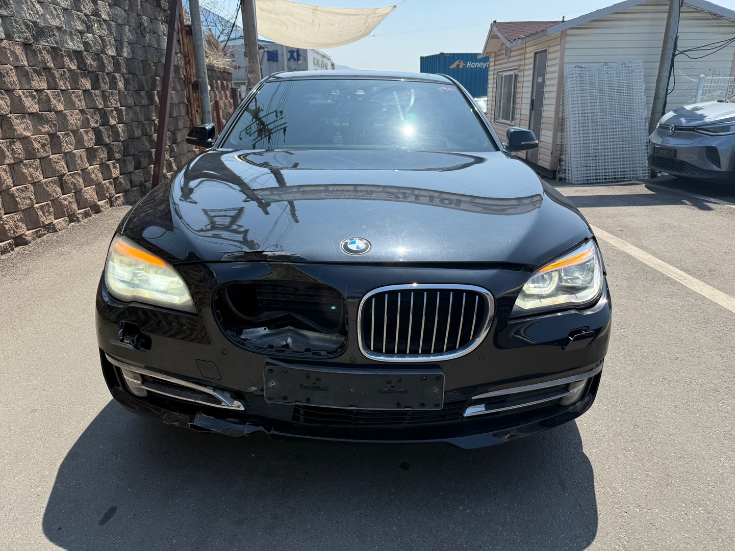 2013 BMW 7 Series (F01)