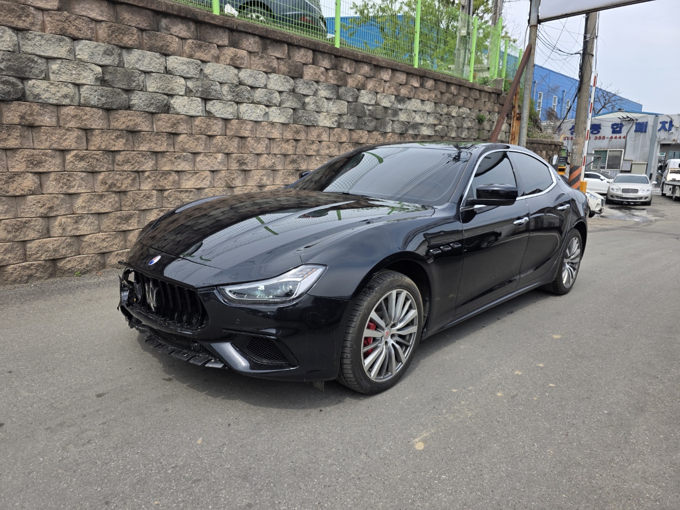 2014 Maserati Ghibli