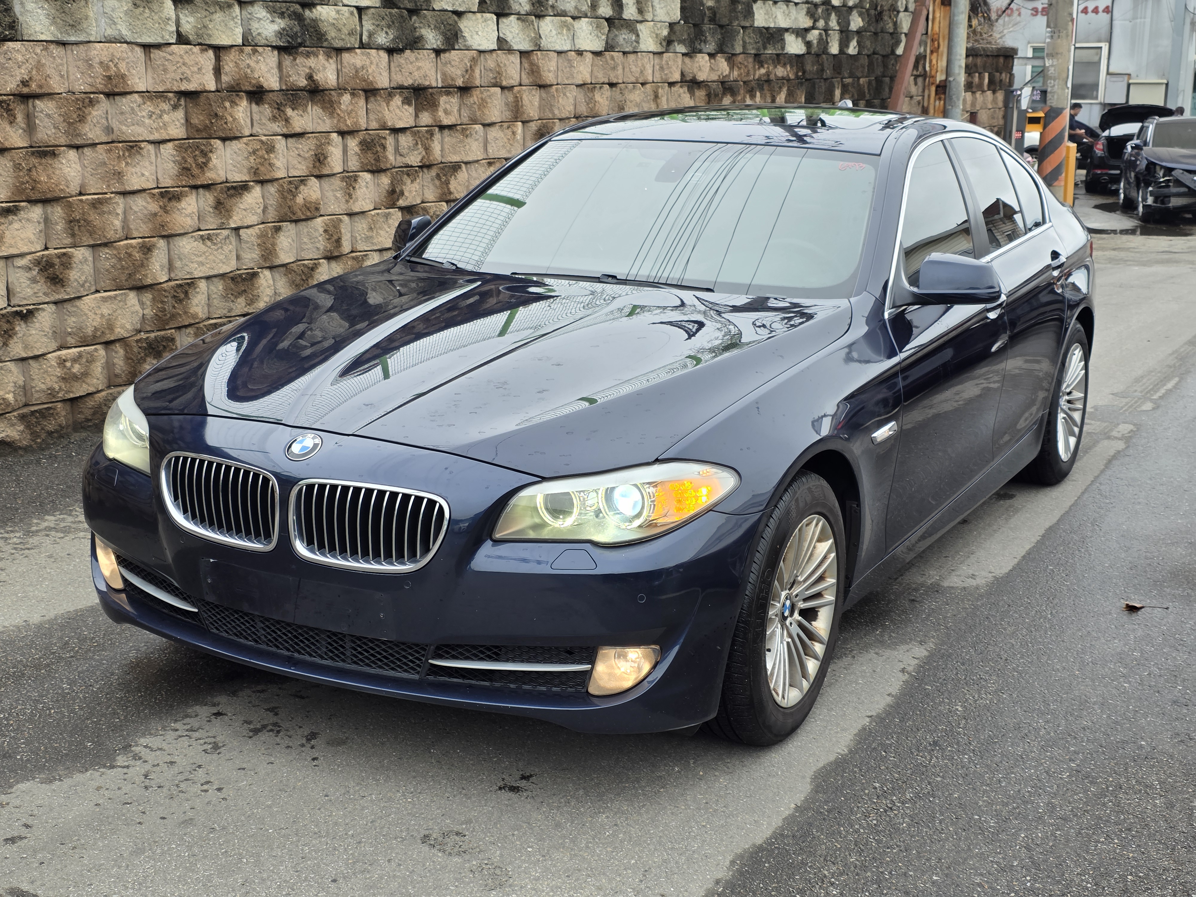 2011 BMW 5 Series (F10)