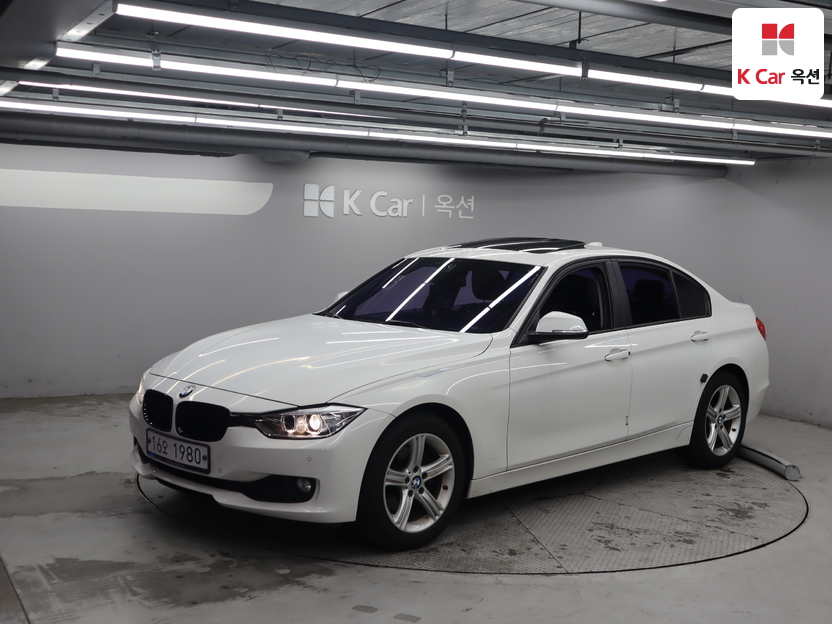 2015 BMW 3 Series (F30)