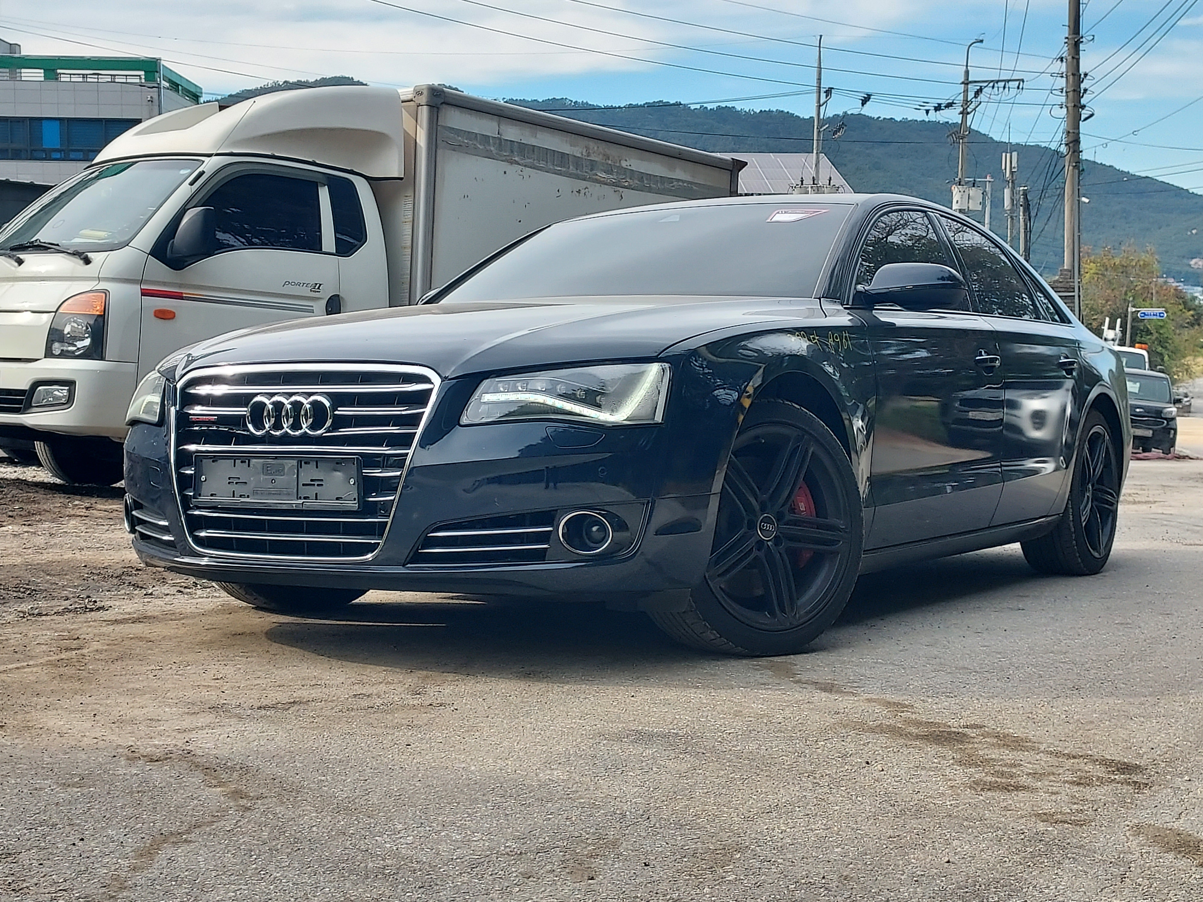 2011 Audi New A8