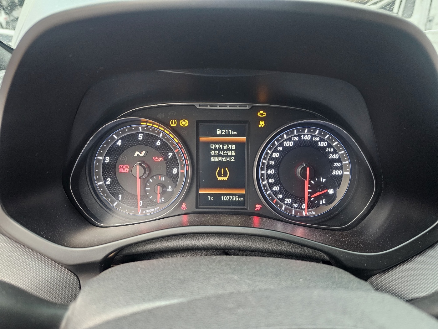 2019 Hyundai Veloster
