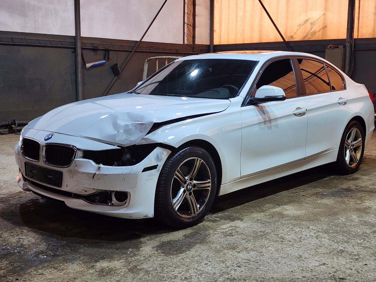 2012 BMW 3 Series (F30)