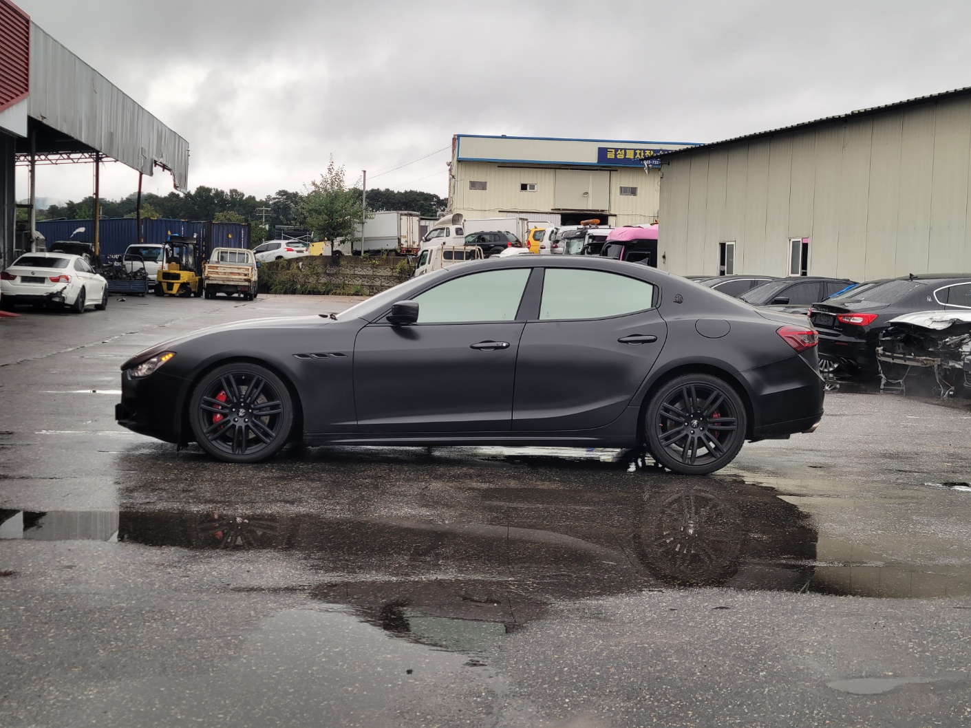 2016 Maserati Ghibli