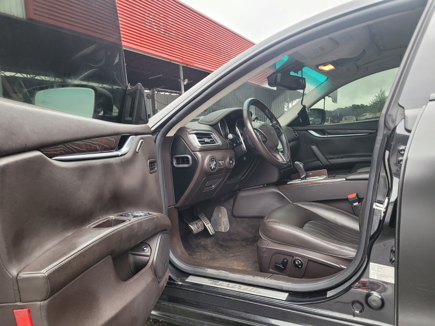 2016 Maserati Ghibli