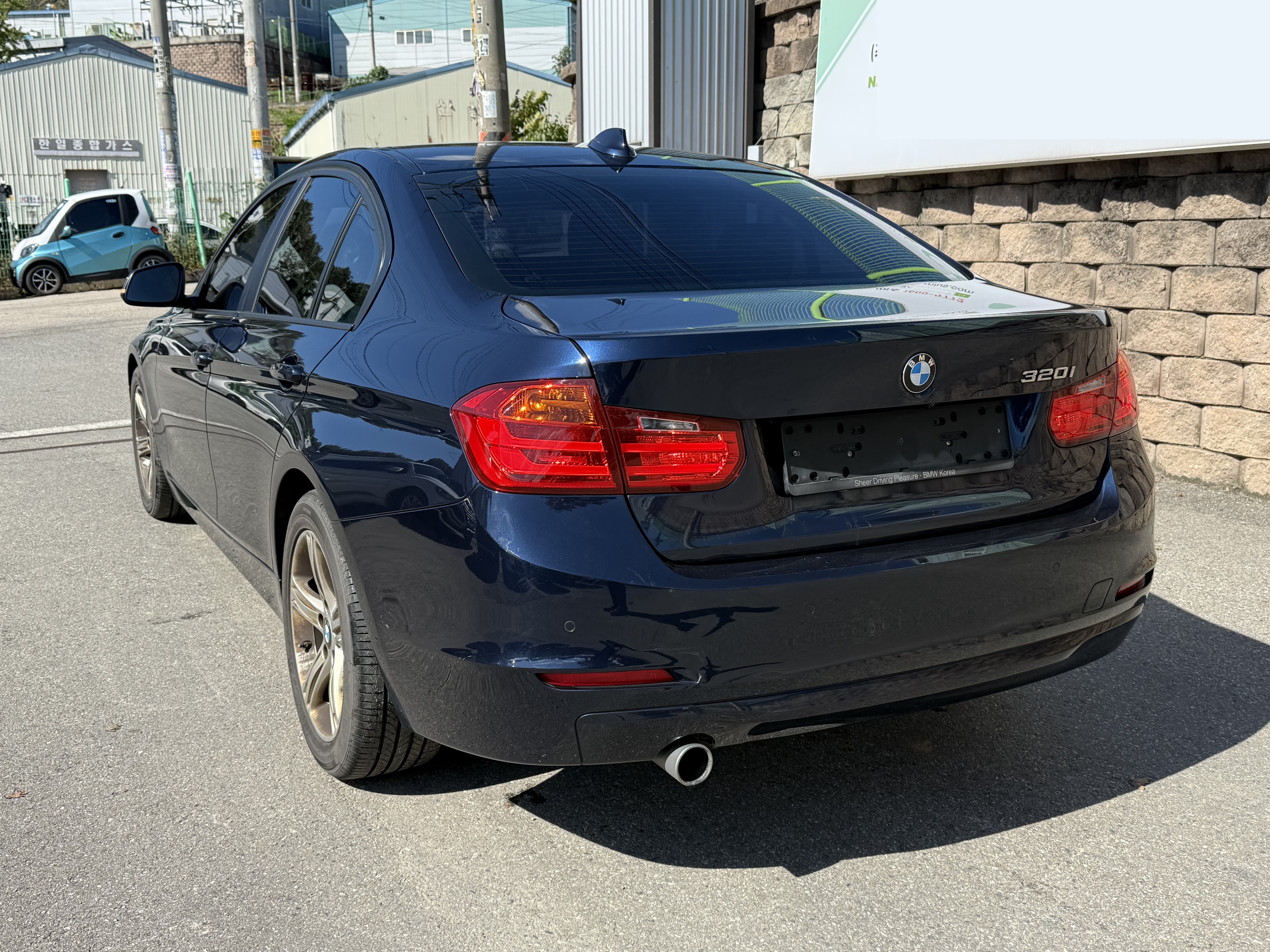 2014 BMW 3 Series (F30)