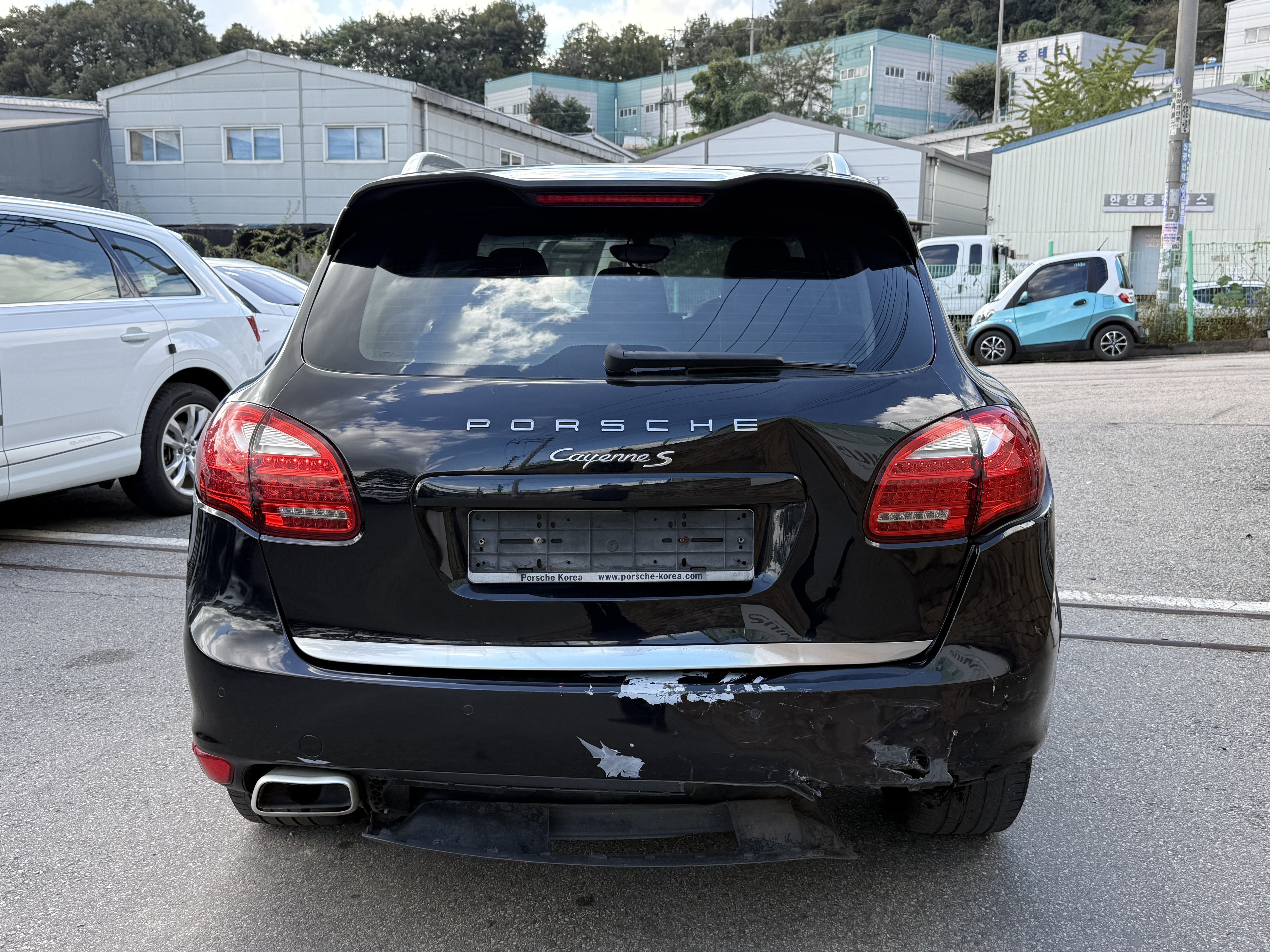 2011 Porsche New Cayenne