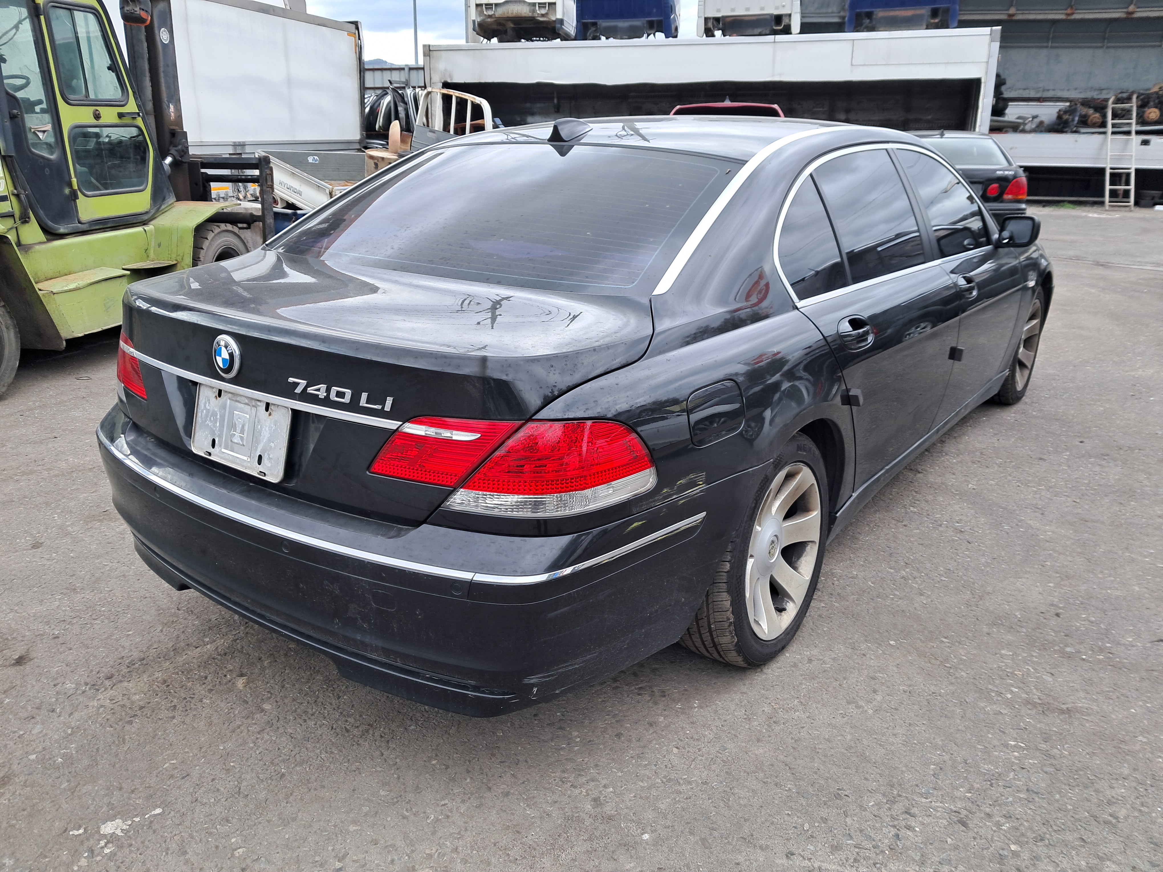 2006 BMW 7 Series (E65)