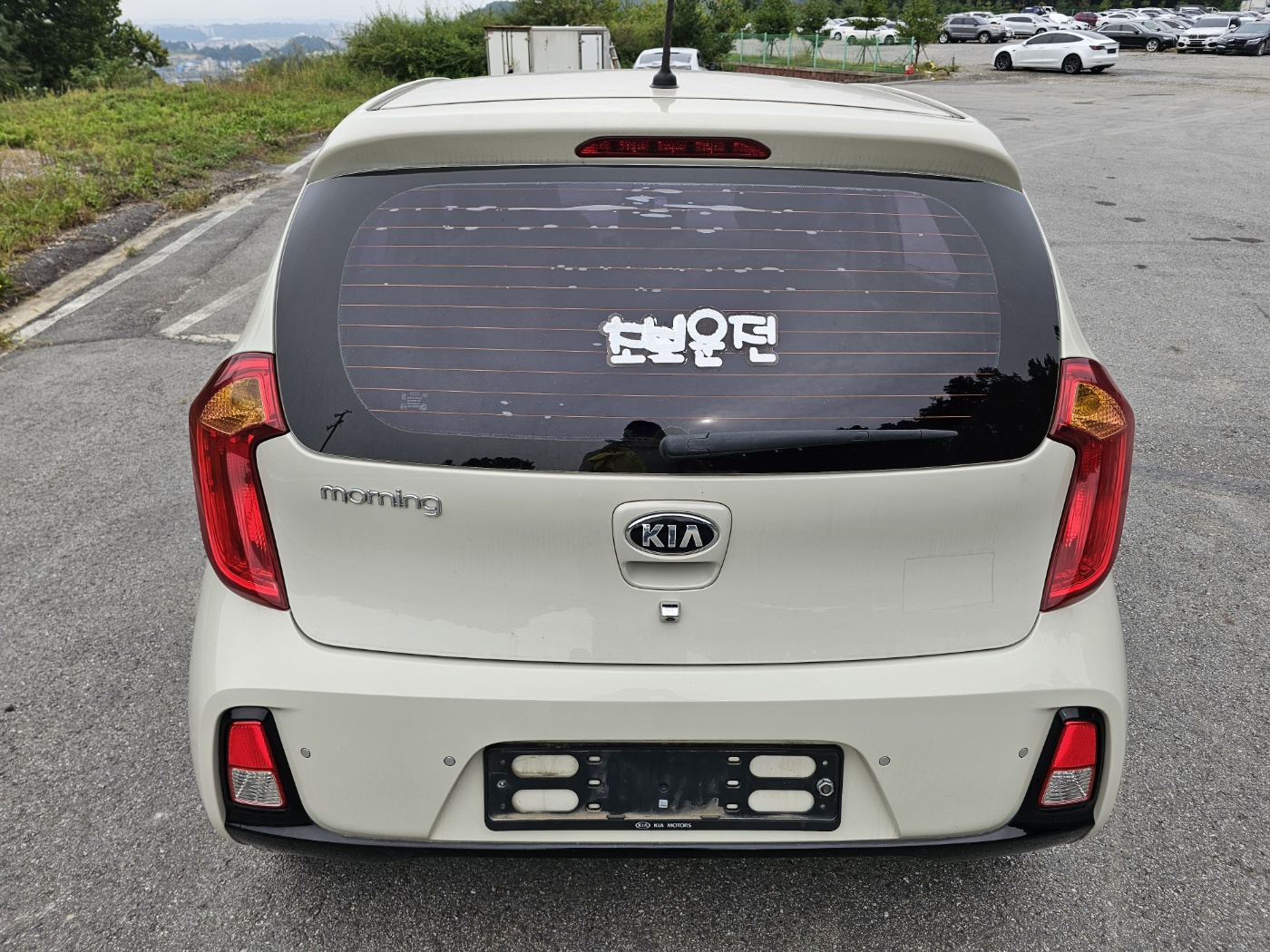 2016 Kia The New Morning