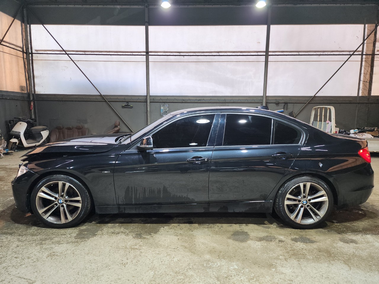 2014 BMW 3 Series (F30)