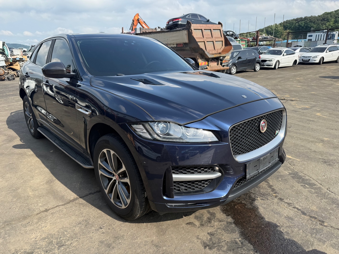 2017 Jaguar F-pace
