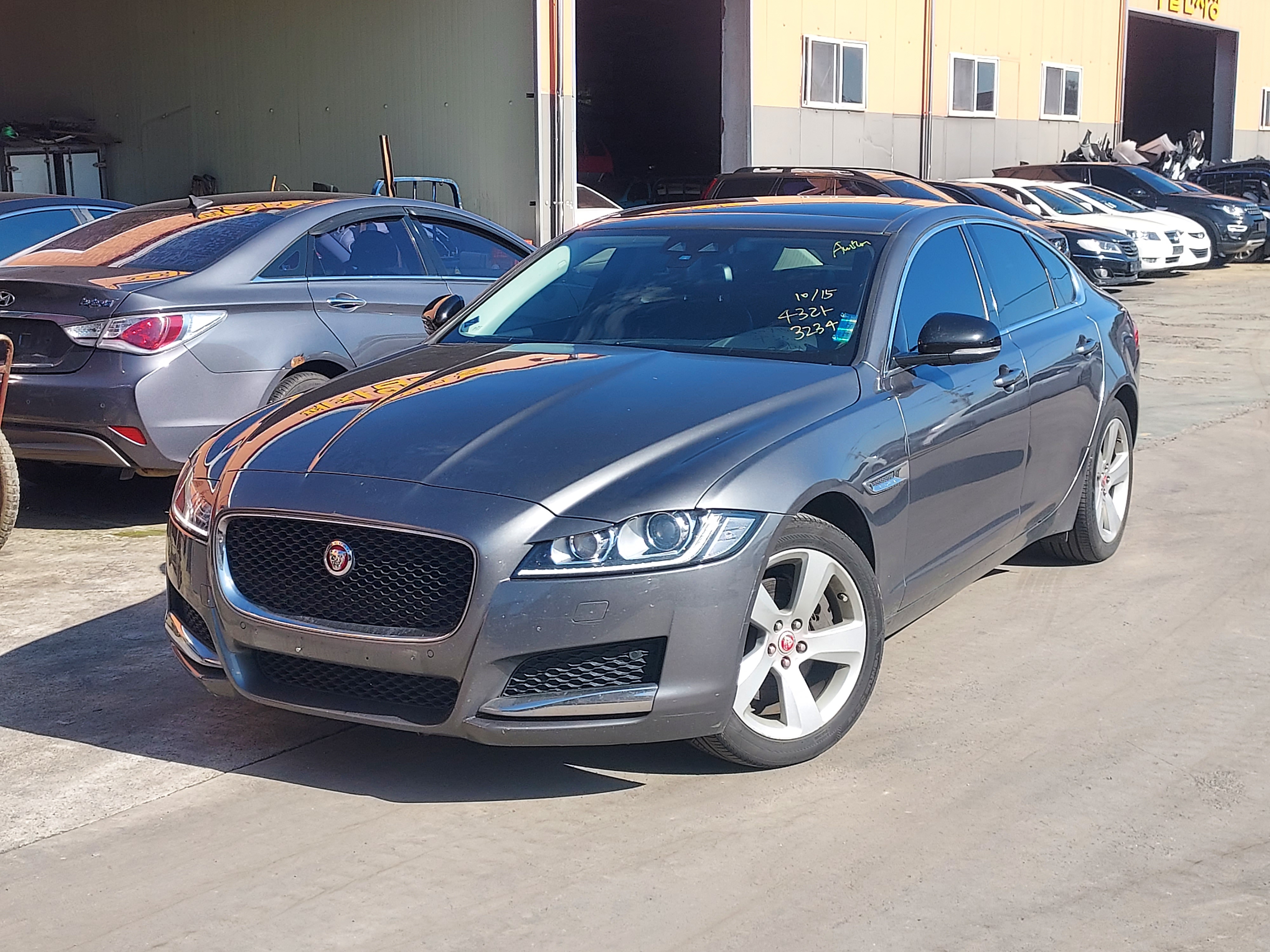 2018 Jaguar XF