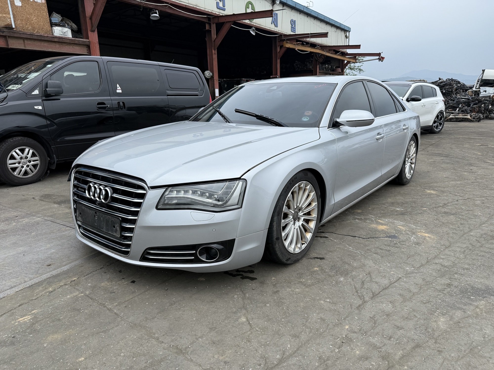 2013 Audi New A8