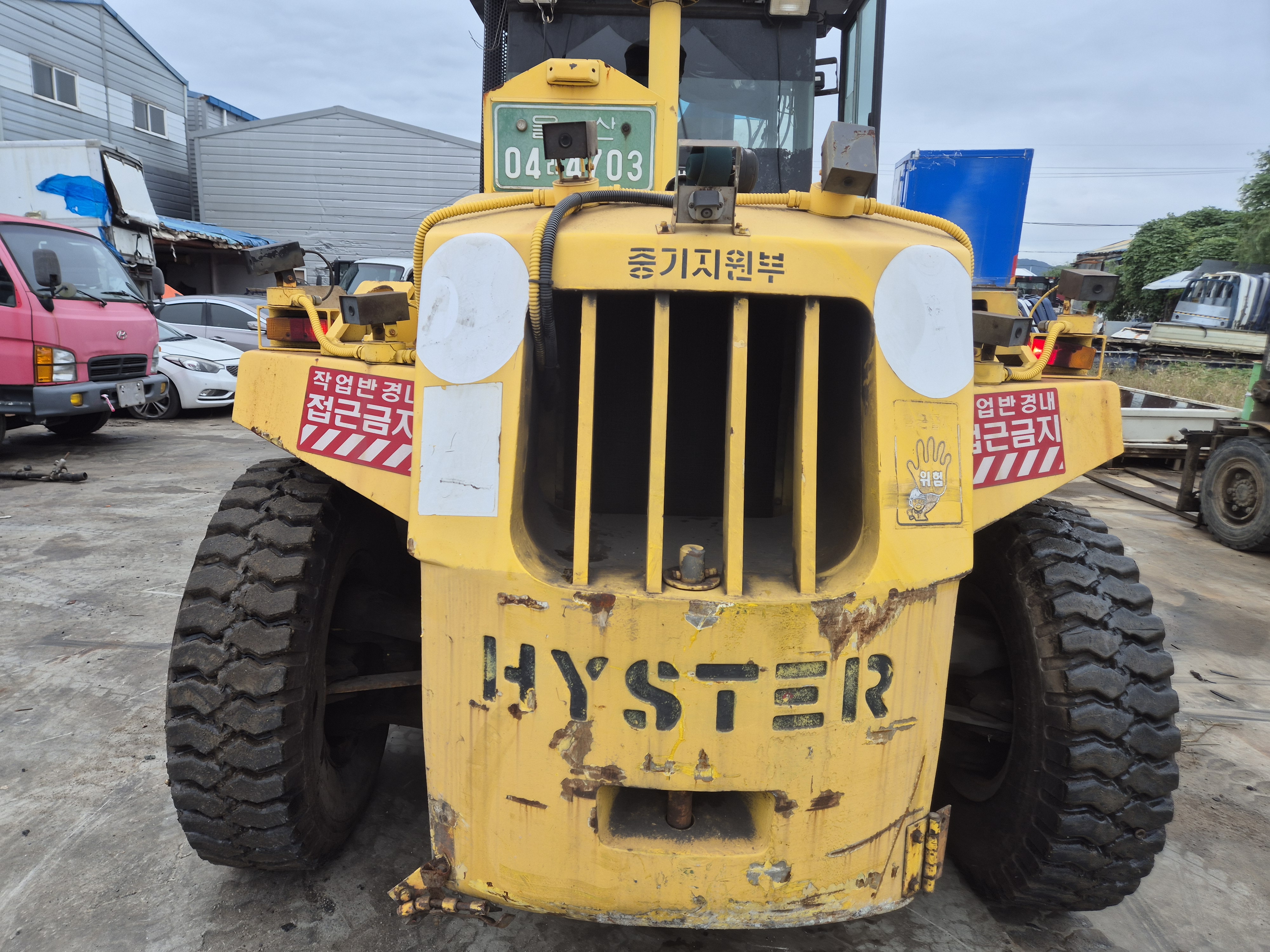 2000 Others FORKLIFT