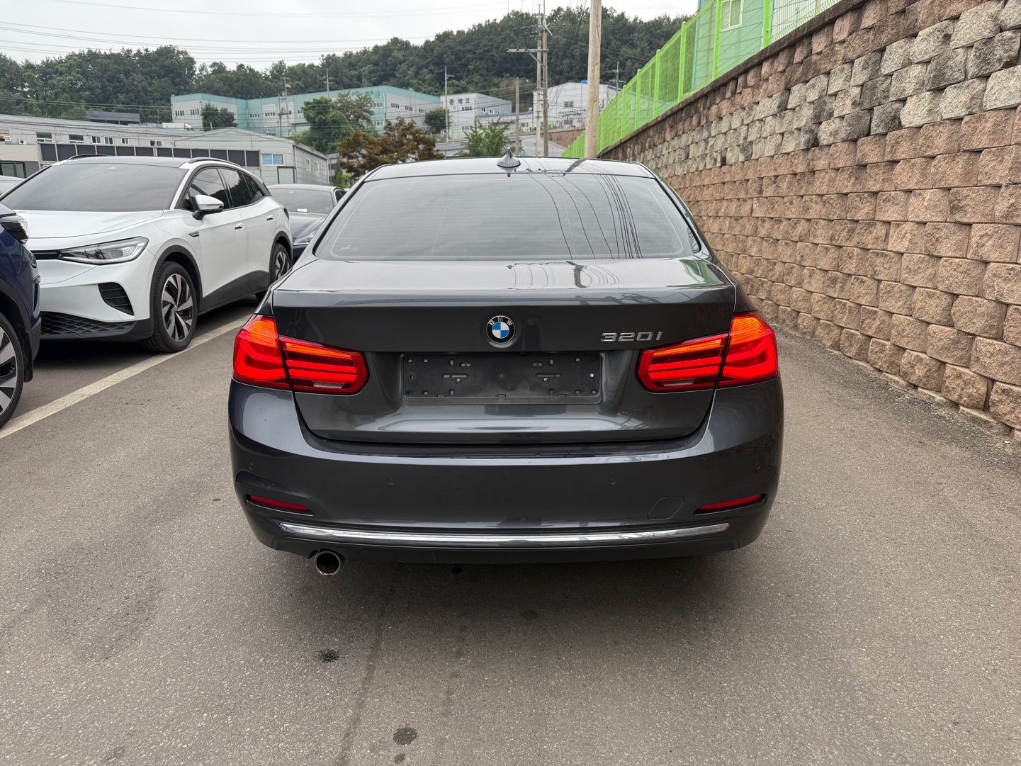 2017 BMW 3 Series (F30)