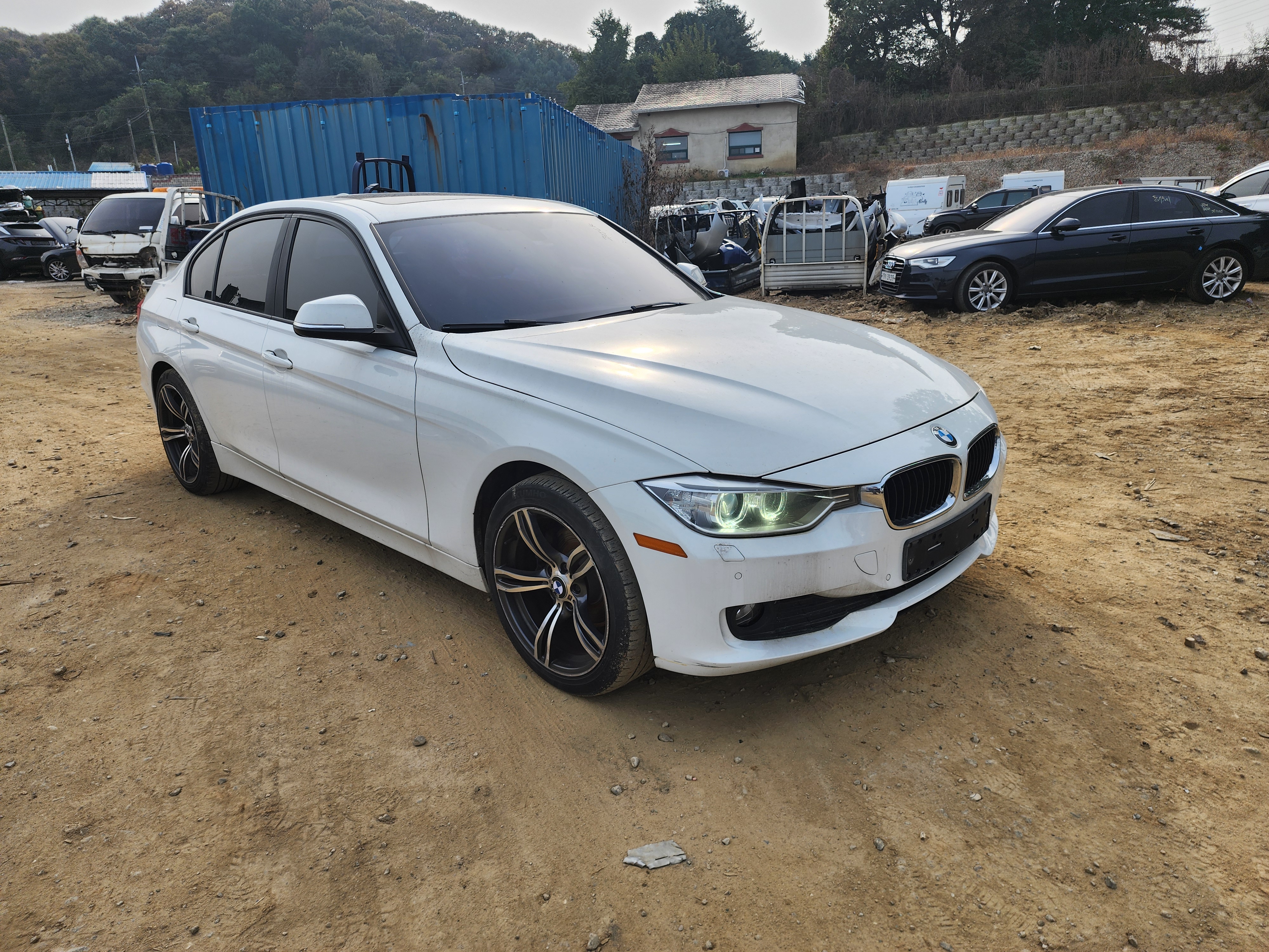2012 BMW 3 Series (F30)