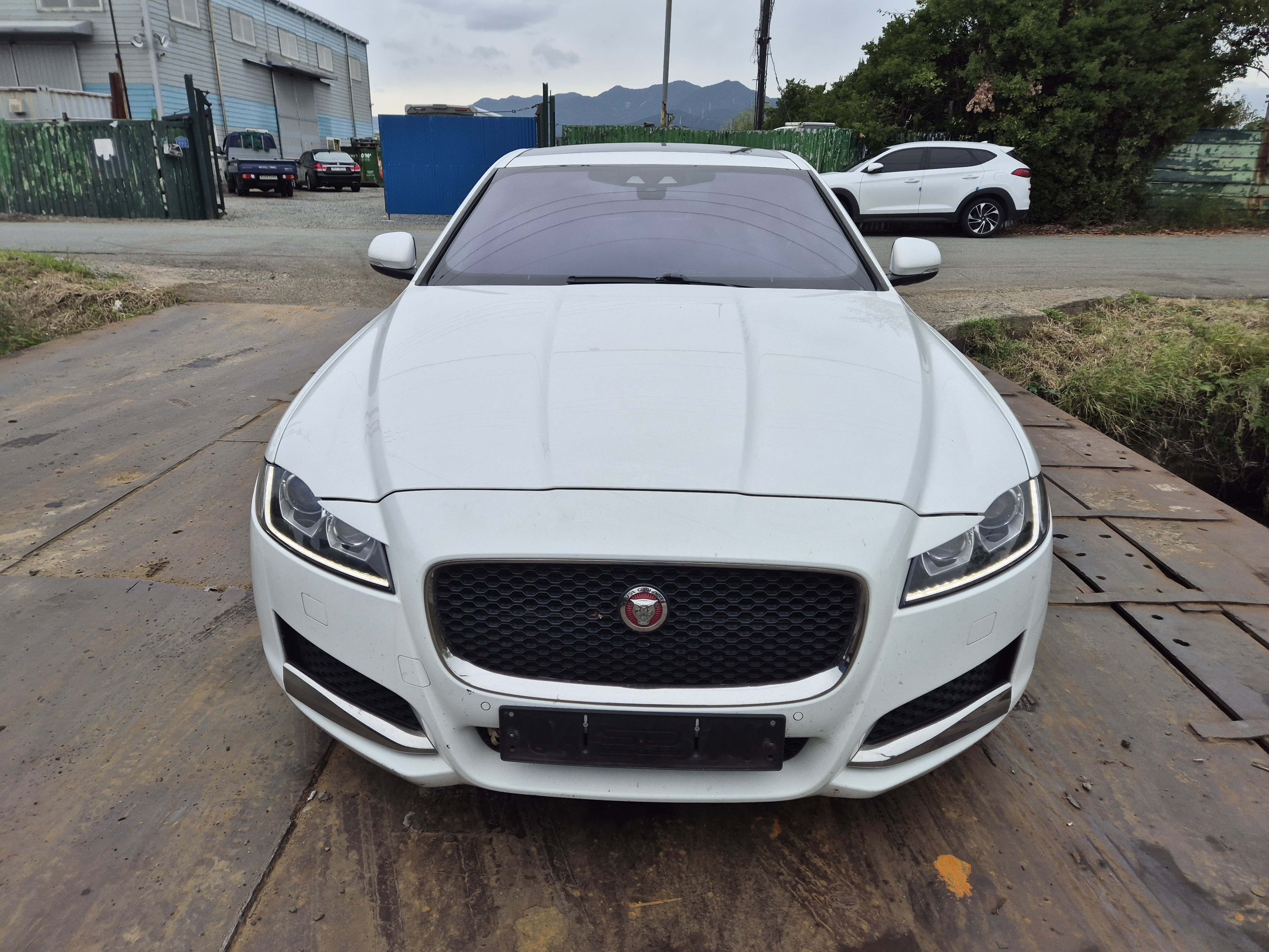 2018 Jaguar XF