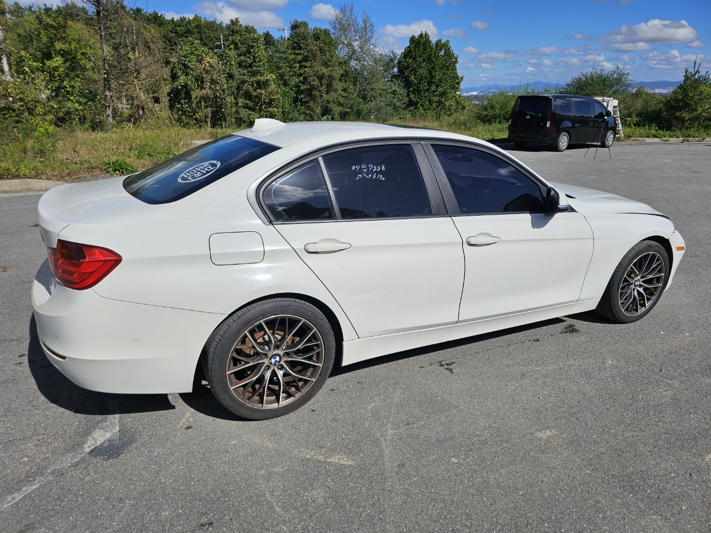 2012 BMW 3 Series (F30)