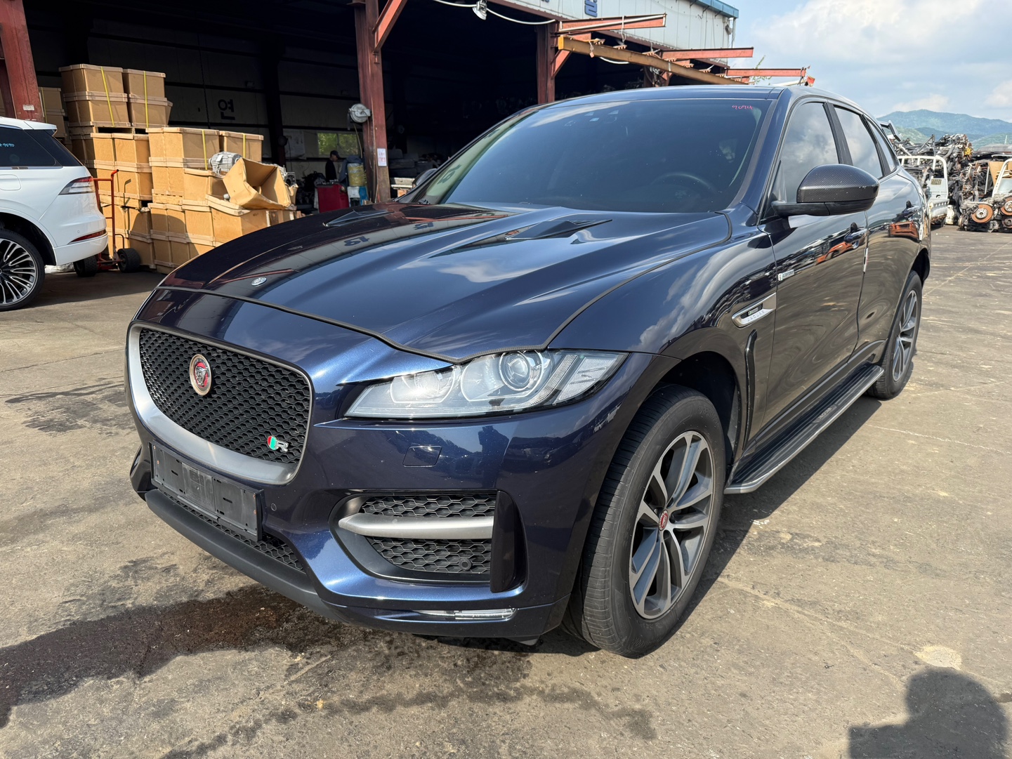 2017 Jaguar F-pace