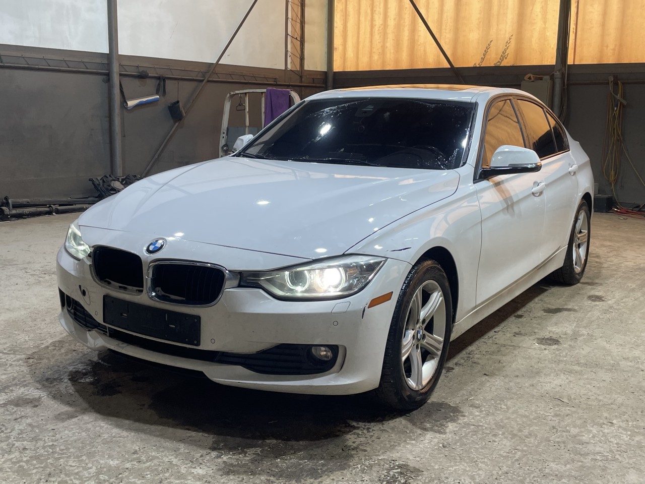 2014 BMW 3 Series (F30)