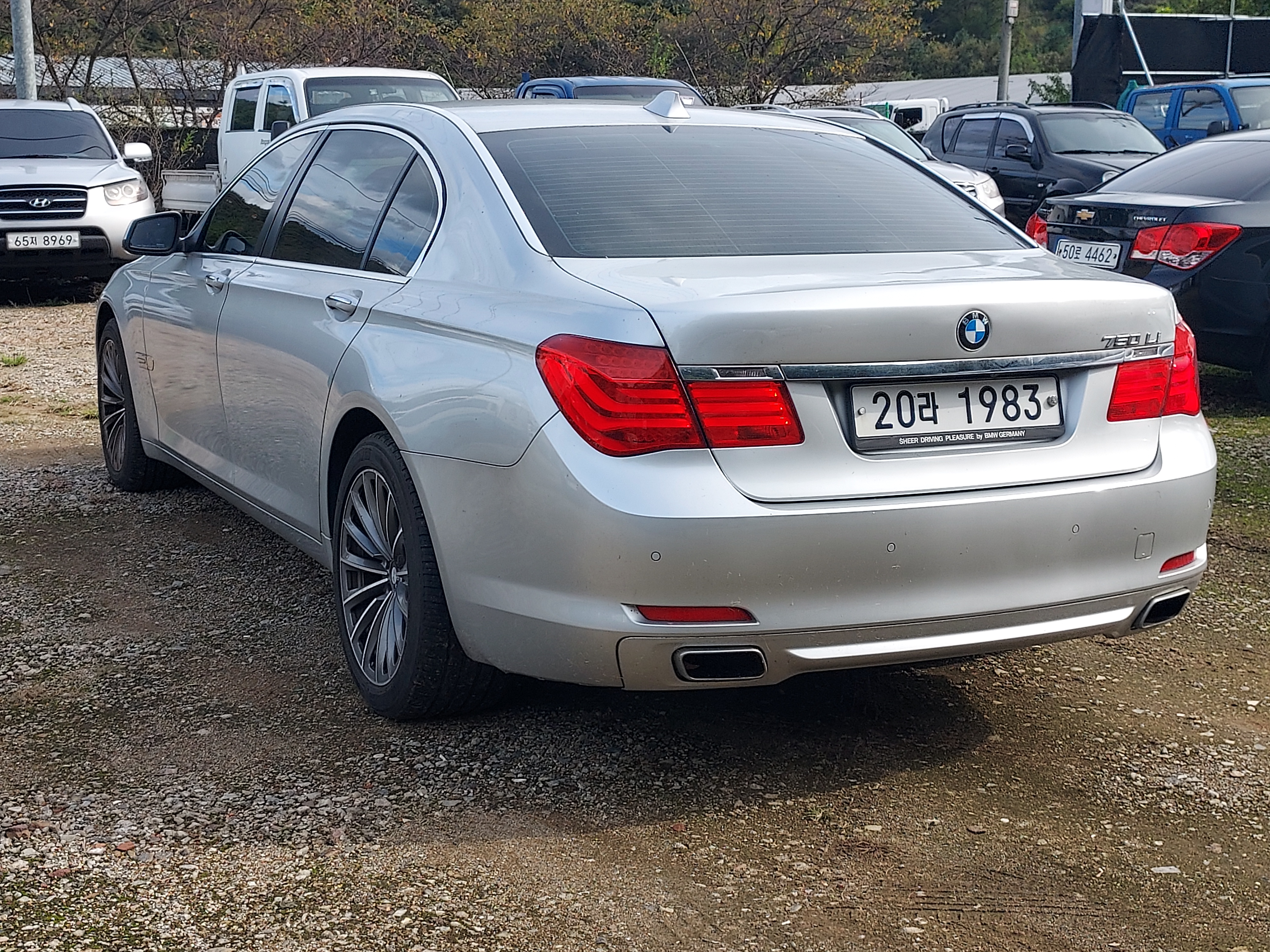 2011 BMW 7 Series (F01)