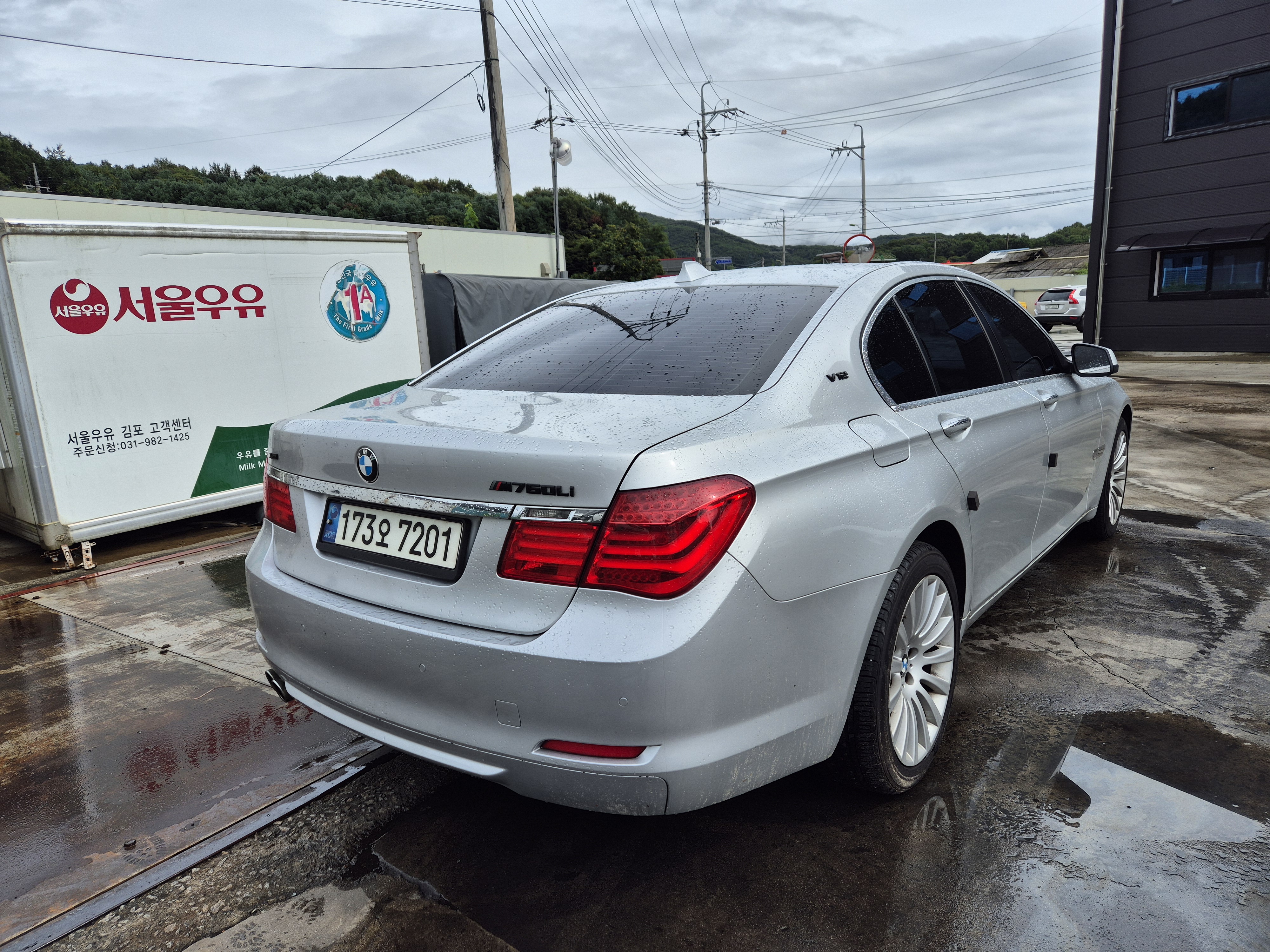 2012 BMW 7 Series (F01)