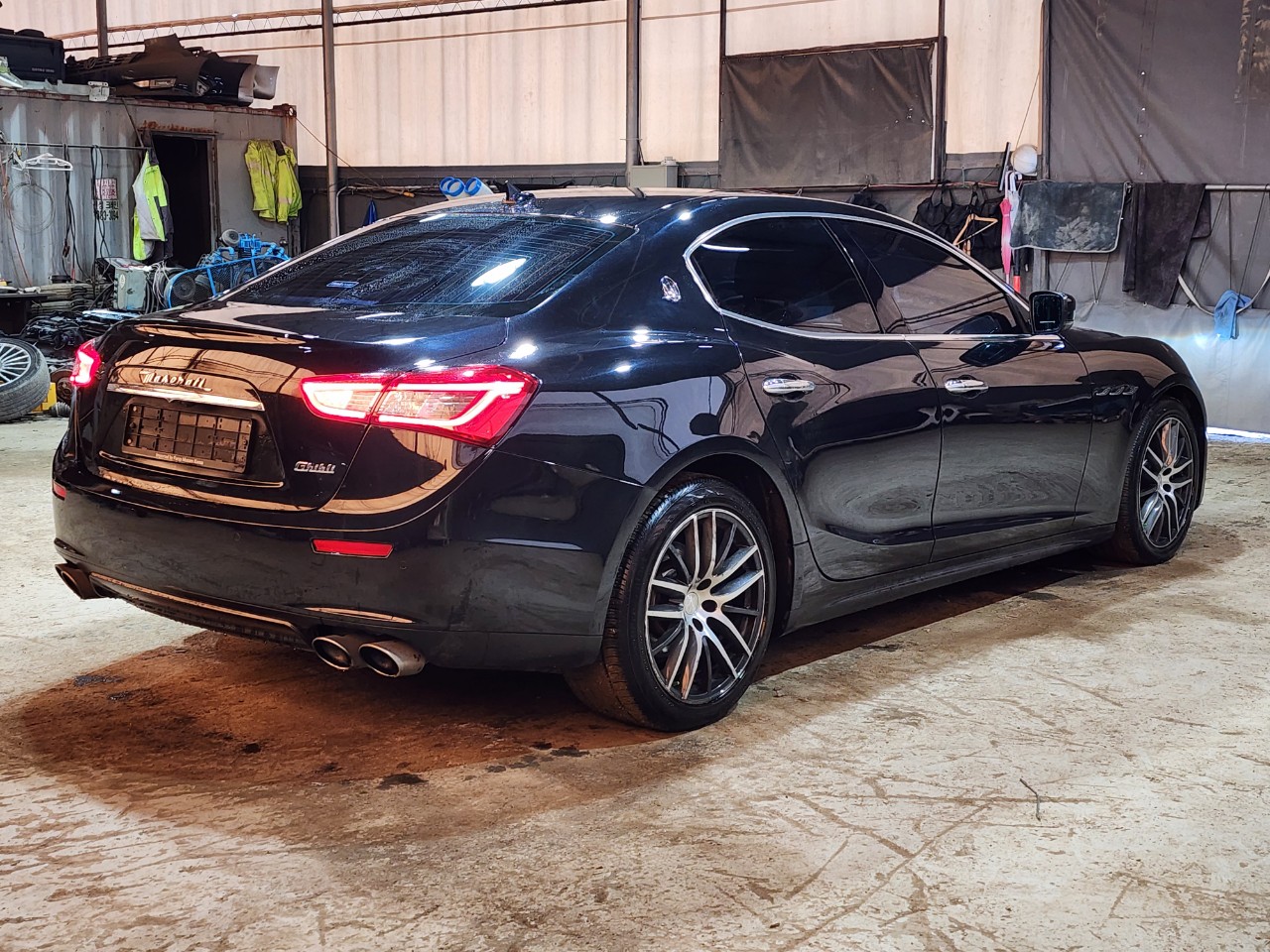 2015 Maserati Ghibli
