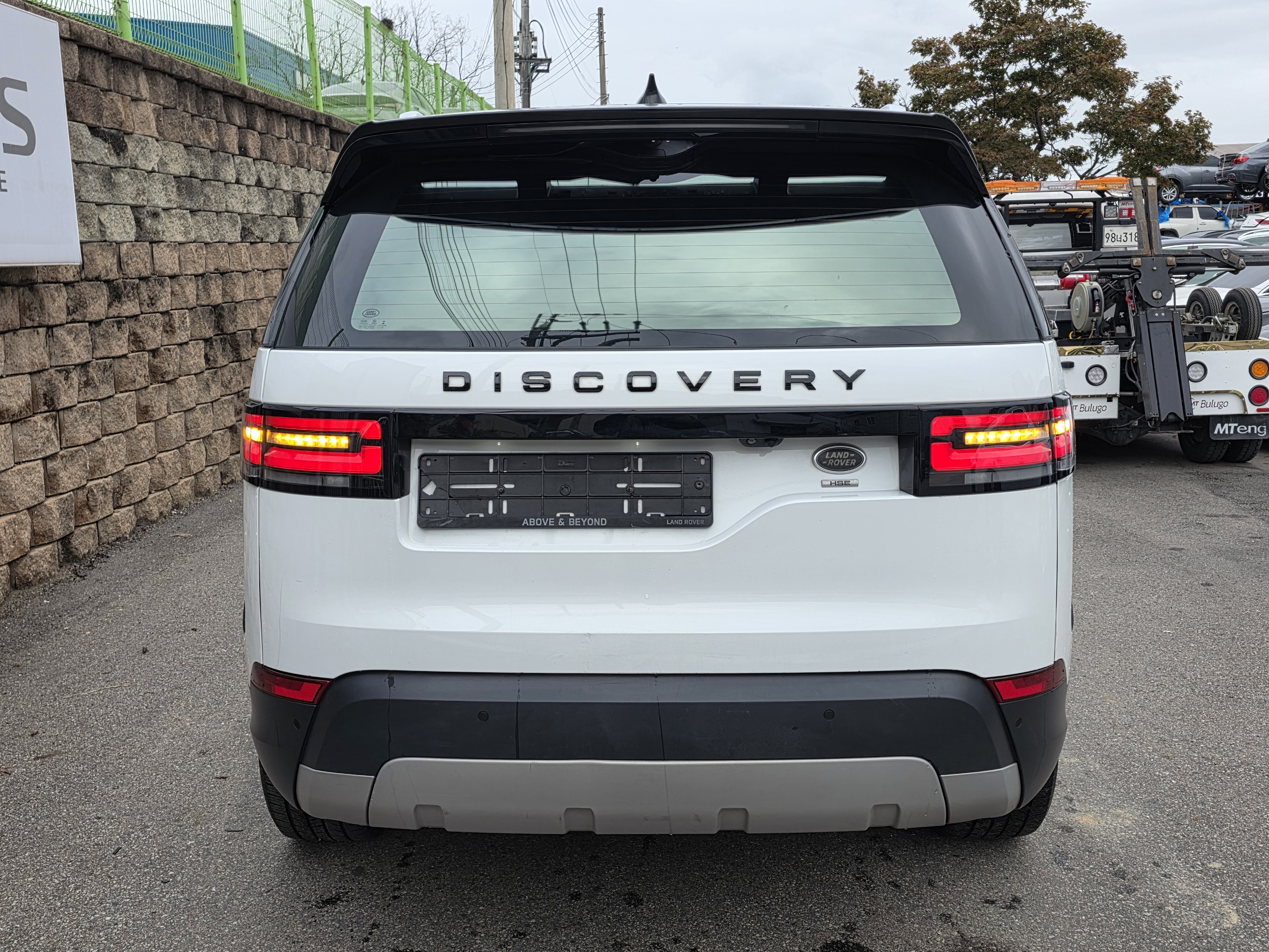 2017 Land Rover Discovery 5