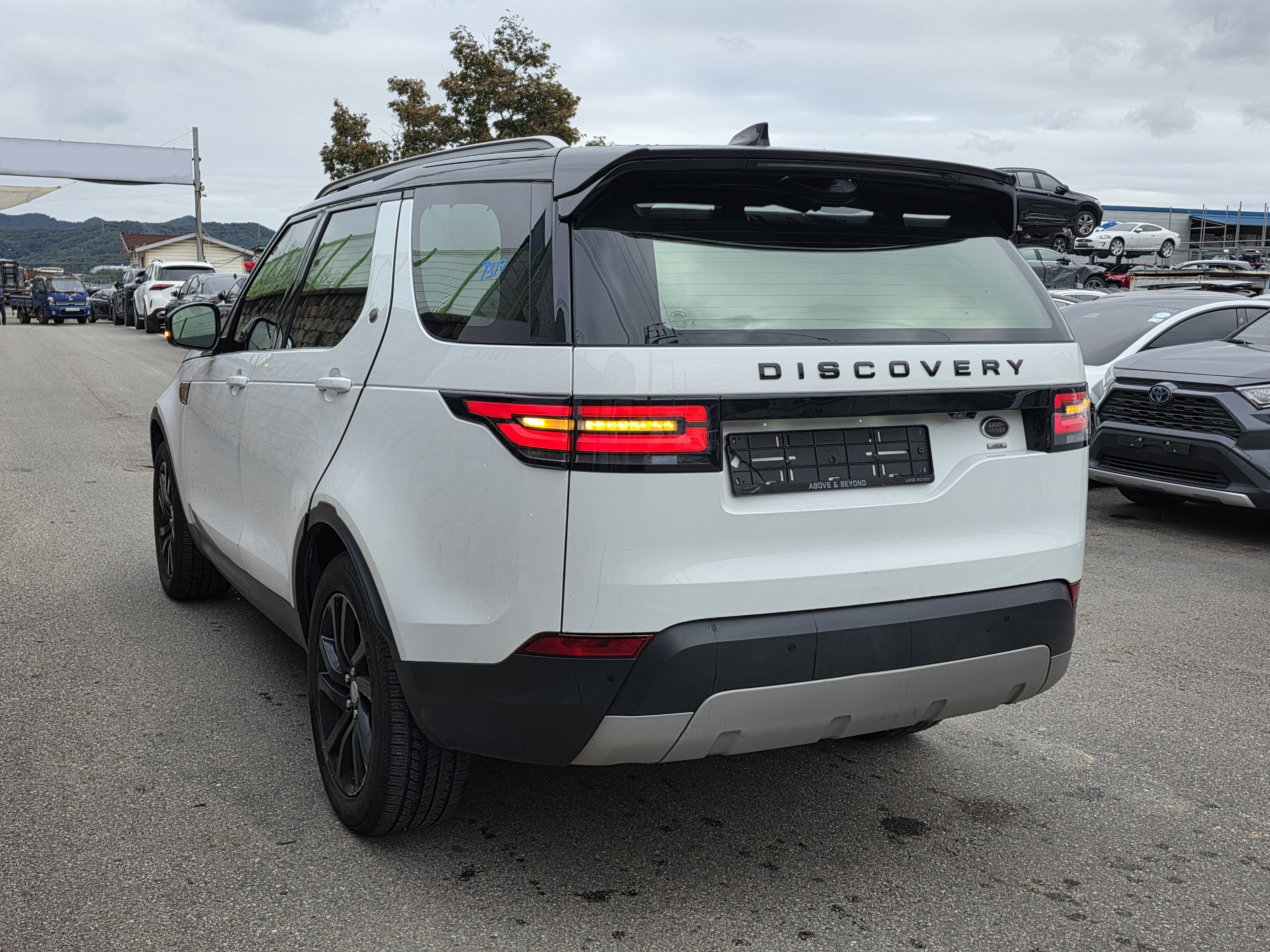 2017 Land Rover Discovery 5