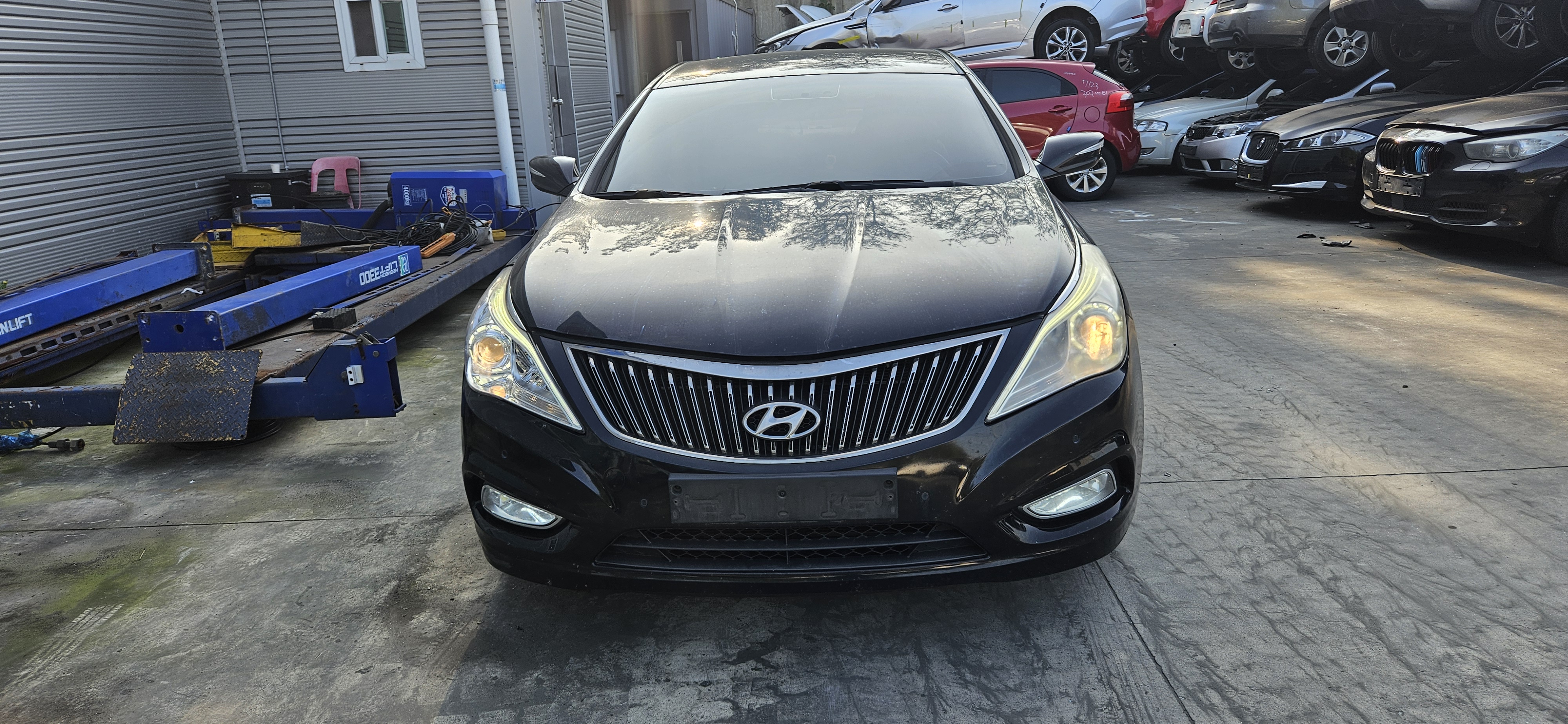 2012 Hyundai Grandeur HG